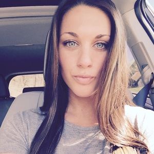 Meet your Posher, Regan