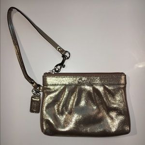 Coach Leah Leather Wristlet Cosmetic Case Bag Gold