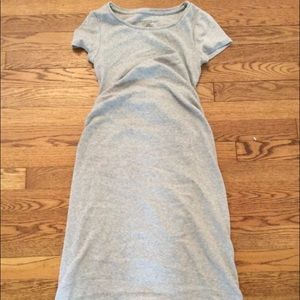 ISO Liz Lange Maternity Basic T Shirt Dress