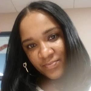 Meet your Posher, Latasha