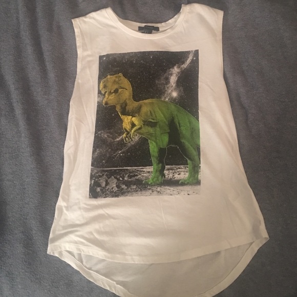 Dinosaur tank