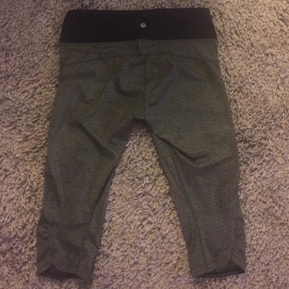 Lululemon Capris