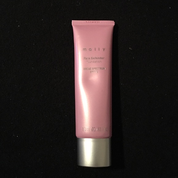 Mally Face defender foundation in Tan - Picture 1 of 3
