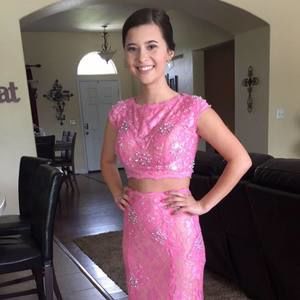 Meet your Posher, Kayla