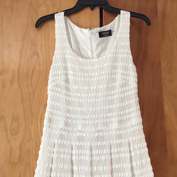 GUESS White Fit and Flare Lace Dress - Picture 2 of 3