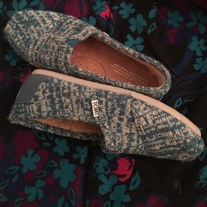 Brand new Toms!