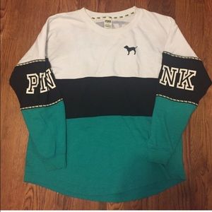 ISO!! Medium Colorblock crew