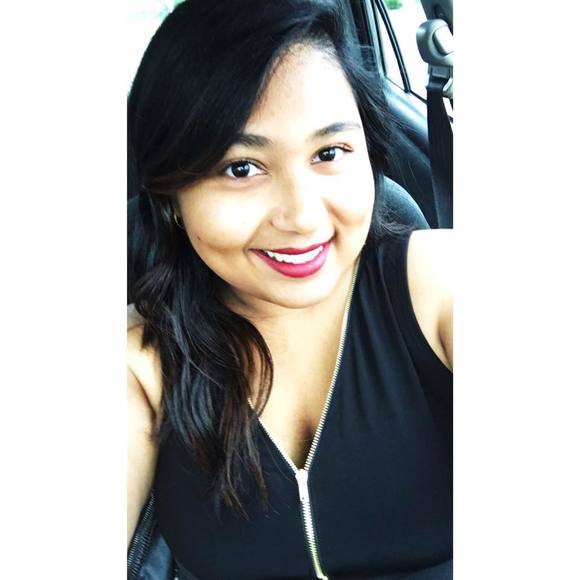 Meet your Posher, Natasha