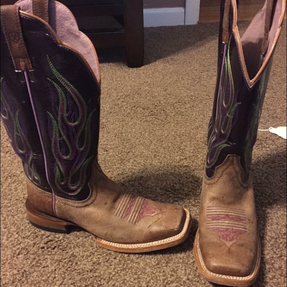 Ariat square toe boots