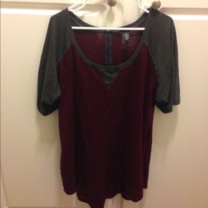 Long burgundy raglan top