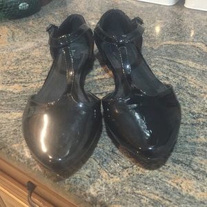 Torrid size 10 wide T- Strap flats