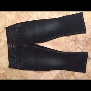 Dark wash crop jean