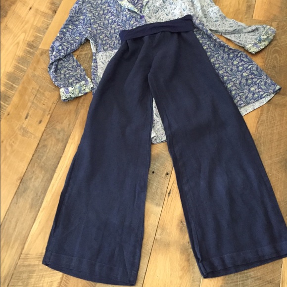Jolie Los Angeles Linen slip on pants - Picture 1 of 4