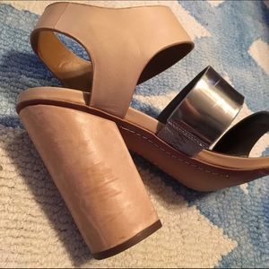 Sam Edelman Shoes - Sam Edelman Natural and Gunmetal Yelena Sandals Sam Edelman Shoes - Sam Edelman Natural and Gunmetal Yelena Sandals
