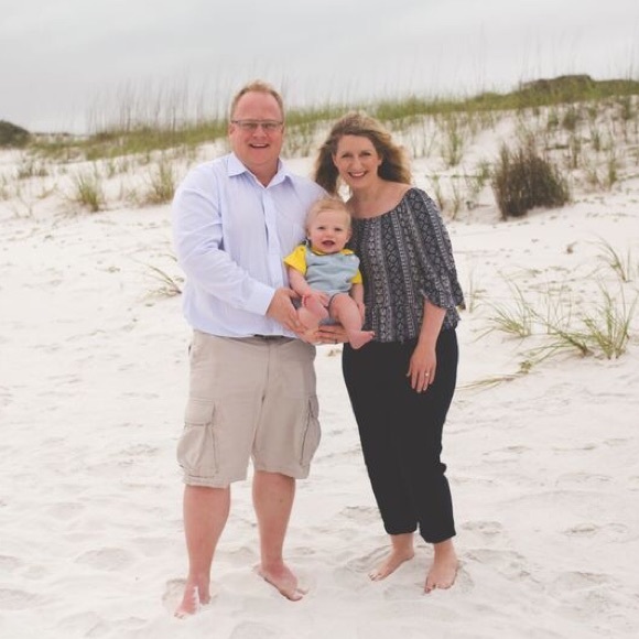 Meet your Posher, Allison - Picture 2 of 5