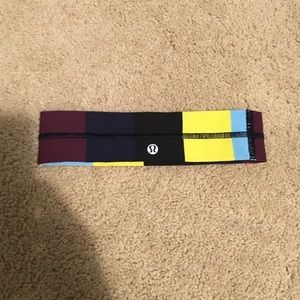 Multicolored striped headband