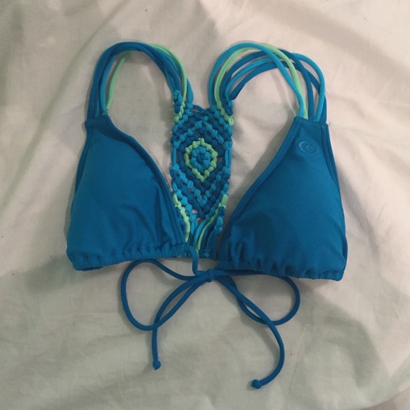 Rip Curl bikini top