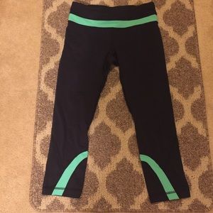 Lululemon run inspire crops