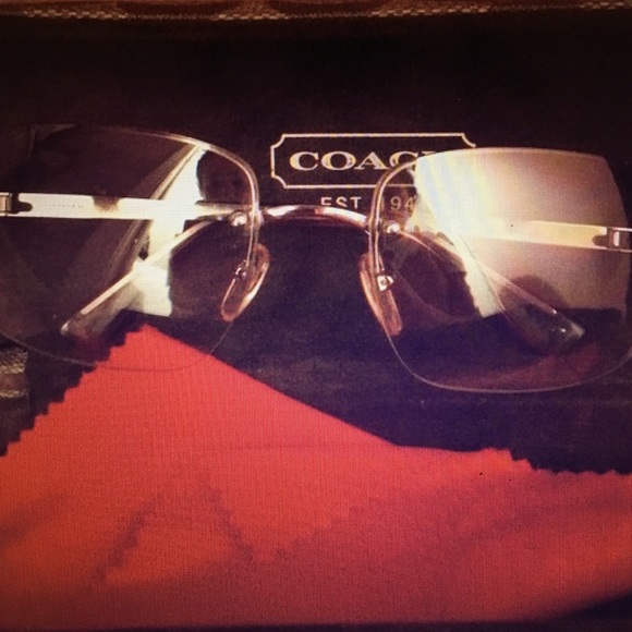 Lightly worn coach sunglasses