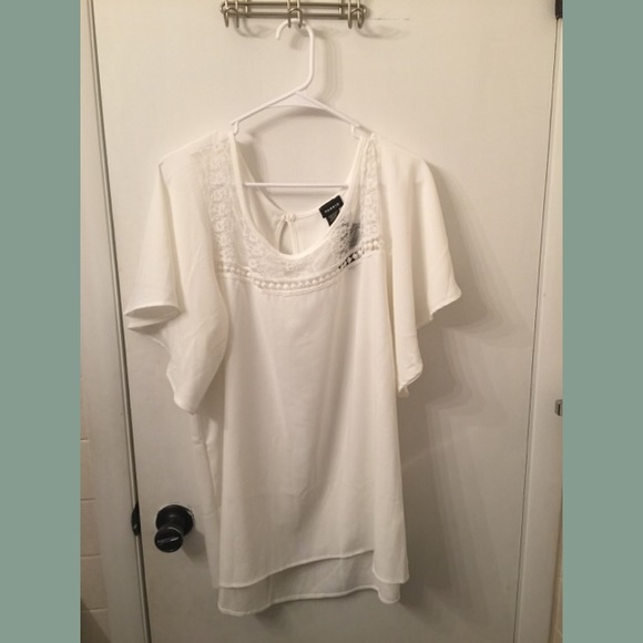 Beautiful plus size white shirt