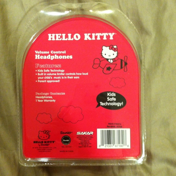 Hello kitty headphones - Picture 2 of 2