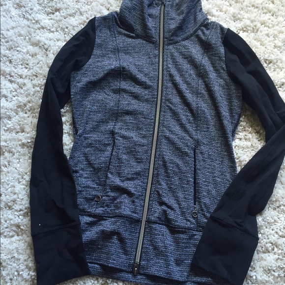 Lululemon heather grey jacket