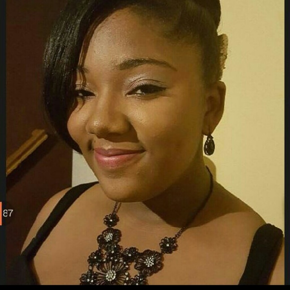 Meet your Posher, Rianna