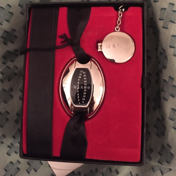 Mango Watch - Picture 1 of 1
