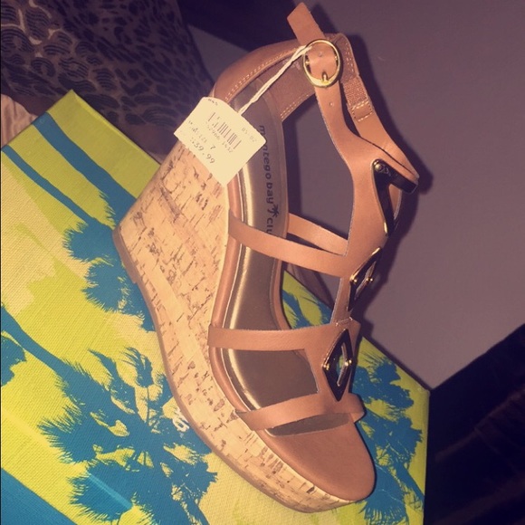 Wedges - Picture 2 of 2