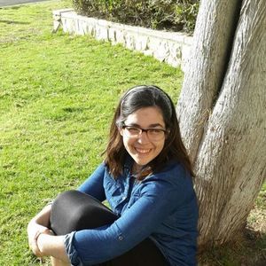 Meet your Posher, Adina