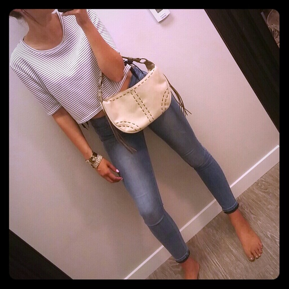 Bisou Bisou | Cream Stiched Fringe Handbag