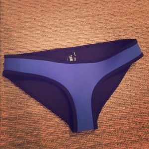 Triangle swimwear small bottoms