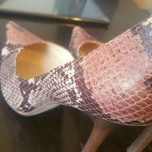Lavender Snake Pumps