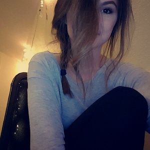 Meet your Posher, Macie