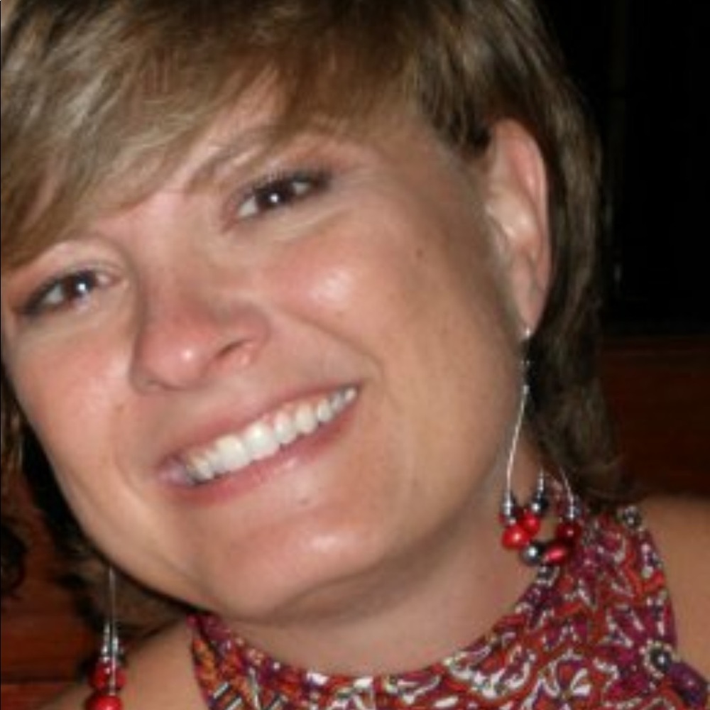 Meet your Posher, Brooke