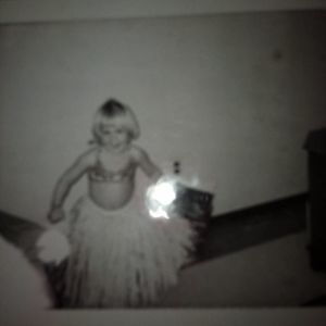 Meet your Posher, Adrienne