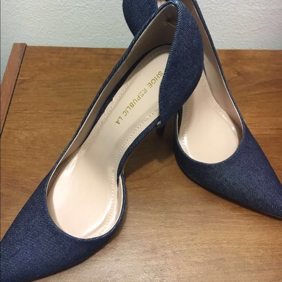 Heels - Picture 2 of 2