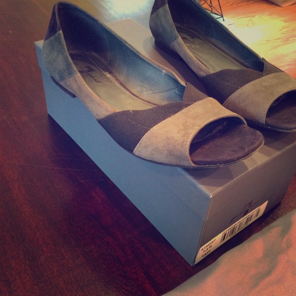 7 for all Mankind YAZZ suede sandals