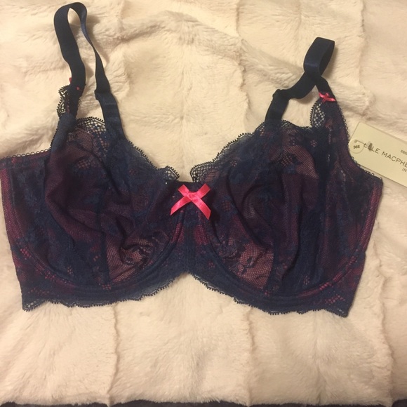 Elle Macpherson 36E soft cup bra, NWT never worn!