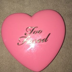 Too faced blush 💗