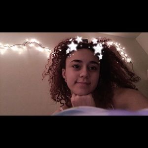 Meet your Posher, Alondra