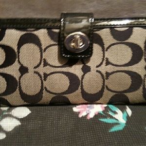 Coach wallet