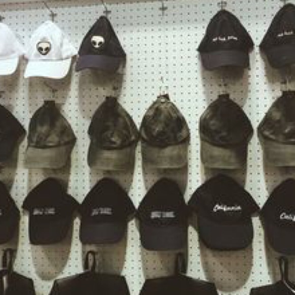 Brandy Melville hat
