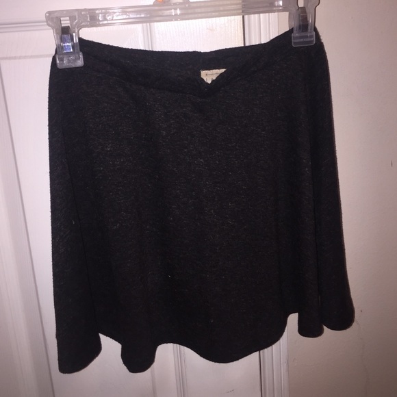 L.A. Hearts// Pacsun skater skirt - Picture 1 of 2