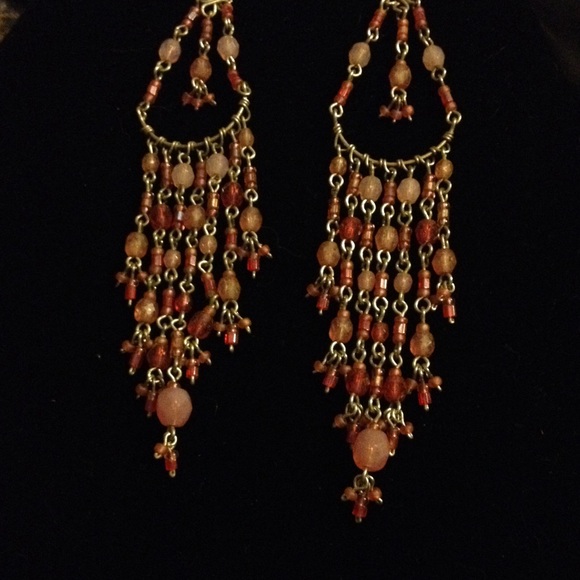 Earings - Picture 3 of 3