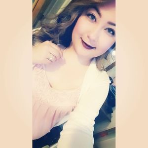 Meet your Posher, Brenda