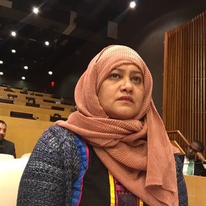 Meet your Posher, Mazeda a.