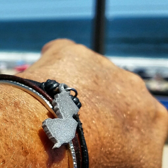 Meet your posher! - Picture 3 of 7