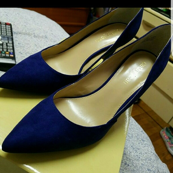 Cathey jean pumps