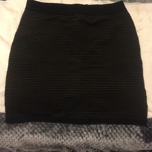 Banana Republic merino wool skirt, XL, black/olive